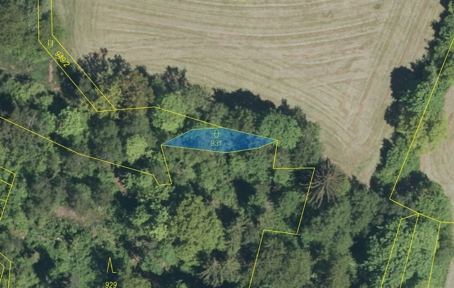 Ostatní plocha o výměře 126 m2, podíl 1/1, katastrální území Setěchovice, obec Zálezly, obec s rozší