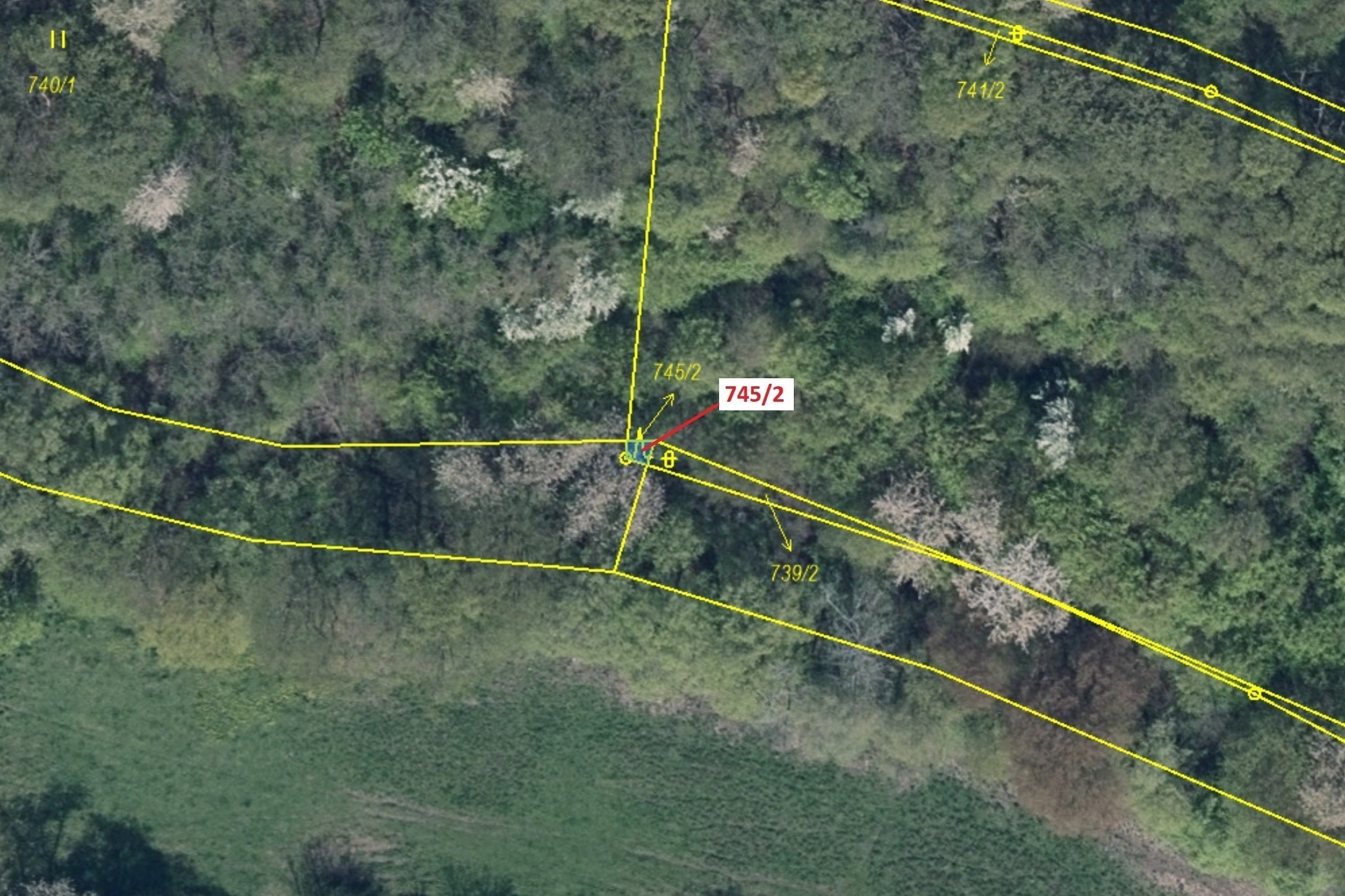 Lesní pozemek o výměře 5 m2, podíl  9/10, katastrální území Zubrnice, obec Zubrnice, obec s rozšířen