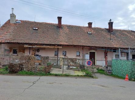 Prodej - zemědělský objekt, 2 292 m²