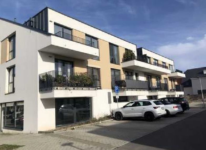 byt 3+kk v obci Vysoký újezd u Berouna + venkovní parkovací místo