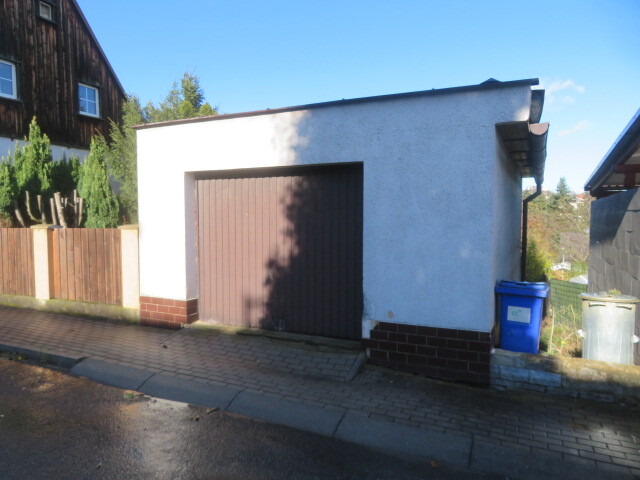 Garáž o velikosti 29m2, Tachov, podíl 1/6