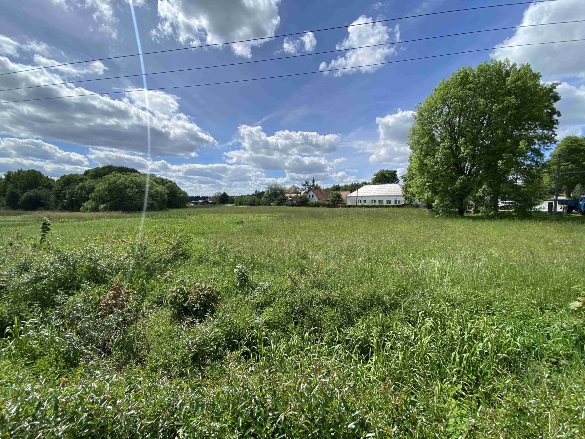 Stavební pozemek o velikosti 1281m2, Stálkov