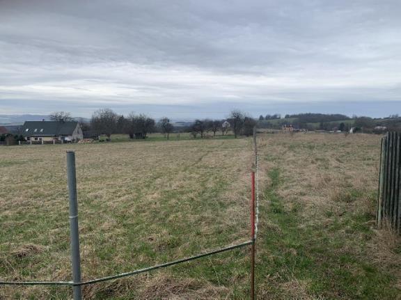 Pozemek s podílem k vedlejší věci v přídatném spoluvlastnictví, Česká Lípa, opakovaná dražba