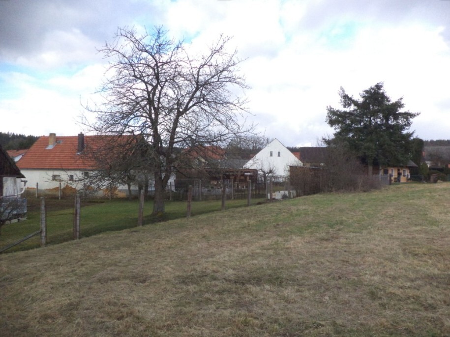 Pozemek o velikosti 90m2, Kbel u Přeštic