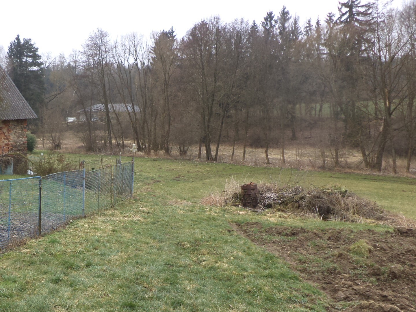 Pozemek o velikosti 705m2, Dalkovice