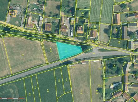 Prodej - pozemek, trvalý travní porost, 951 m²