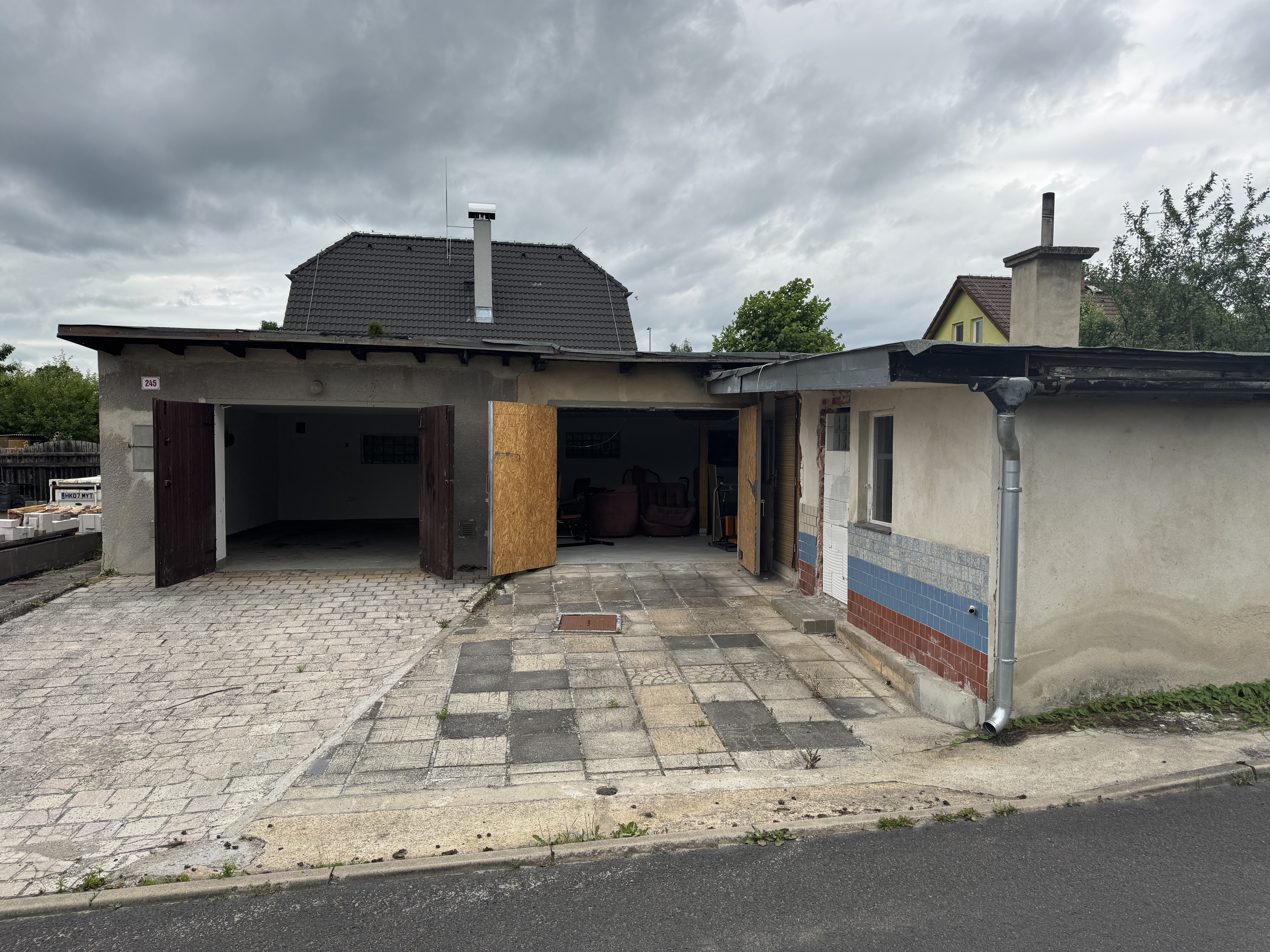 E-veřejná soutěž dvougaráže, kat. území Dolní Libchava