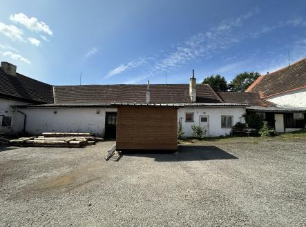 Prodej - dům/vila, 500 m²