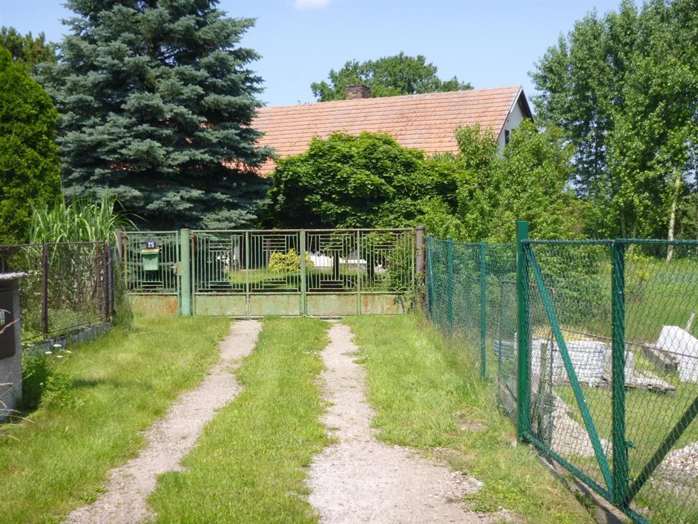 Dražba rodinného domu se zahradou v obci Přelovice, okr. Pardubice