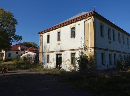 Prodej - dům/vila, 3 331 m²