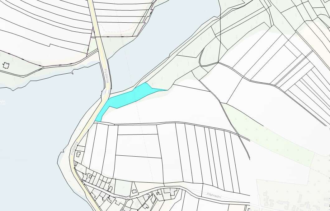 Pozemek o velikosti 6641m2, Kostelec u Zlína, podíl 1/4