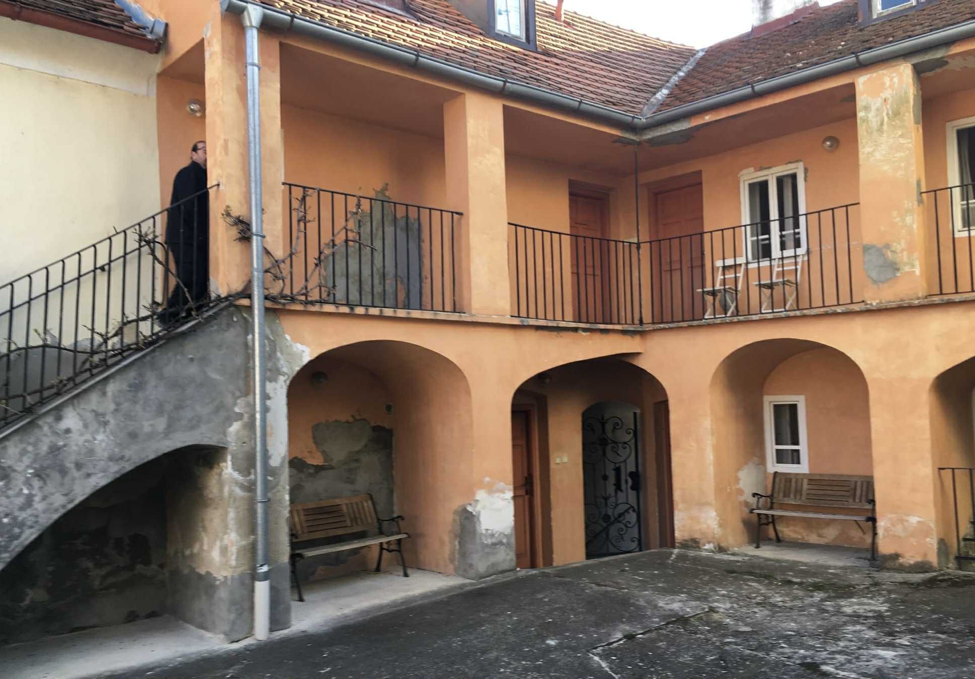 Bytový dům, Praha, Hradčany, opakovaná dražba