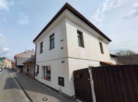 Prodej - dům/vila, 218 m²