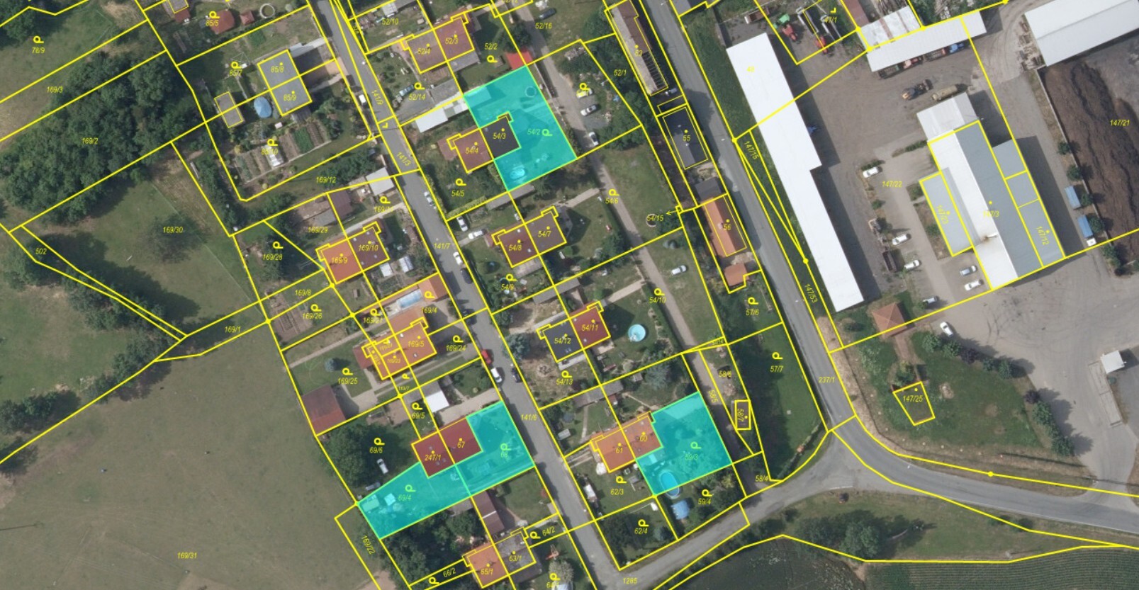 id. 1/9 pozemků - zahrady v k.ú. Neškaredice, okres Kutná Hora