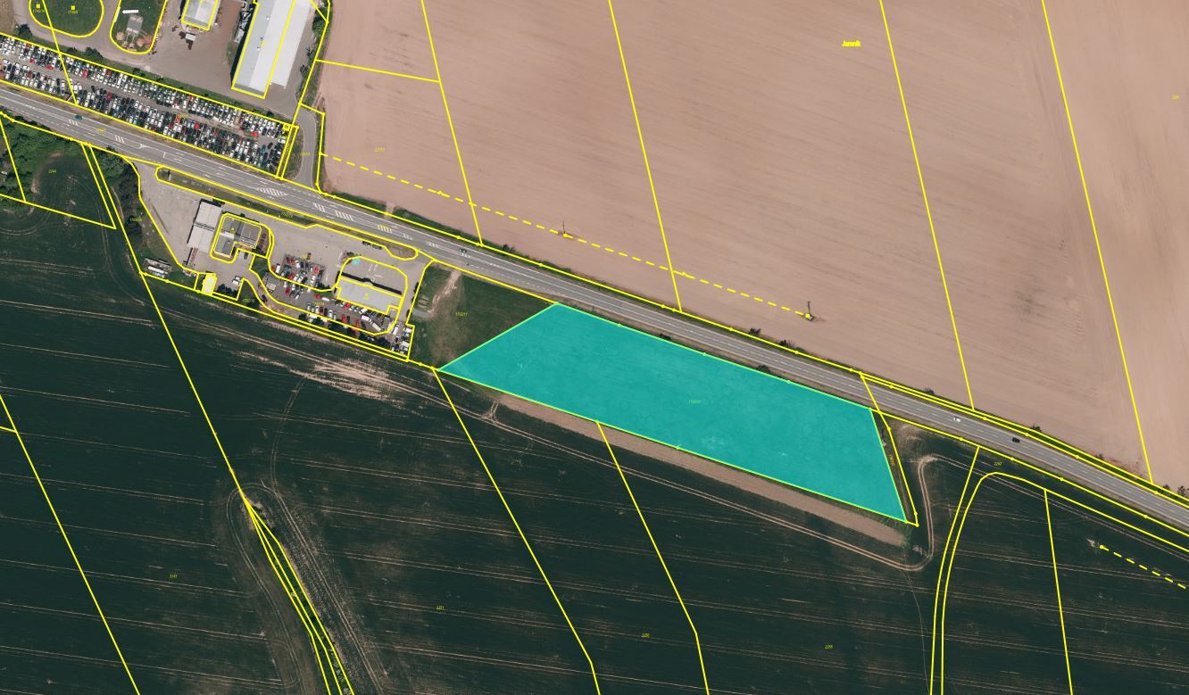 Pozemek 12610 m2, obec Nový Jičín