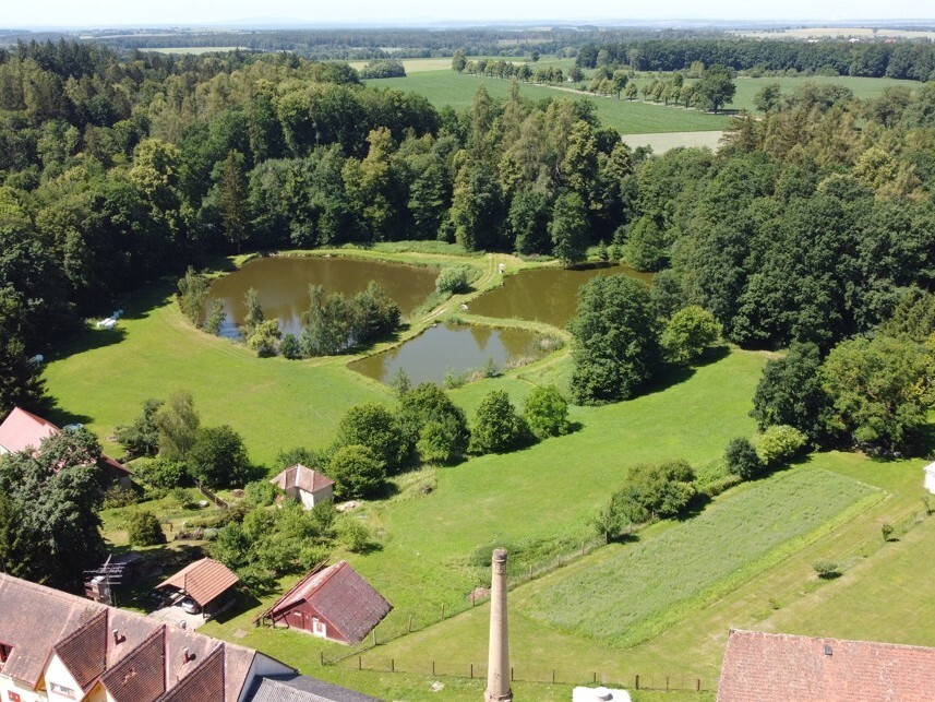 Pozemek o velikosti 1974m2, Jižná