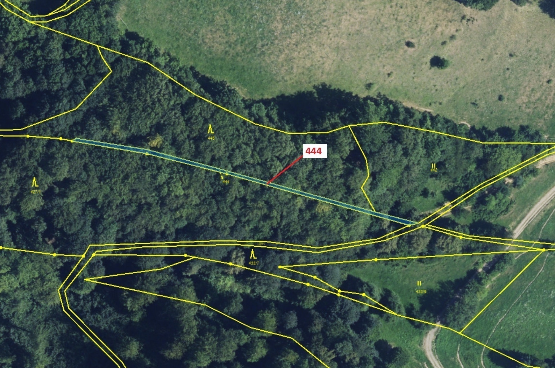 Lesní pozemek o výměře 302 m2, podíl 1/1, katastrální území Bohdalov u Městečka Trnávky, obec Městeč