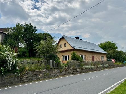 Prodej - dům/vila, 194 m²