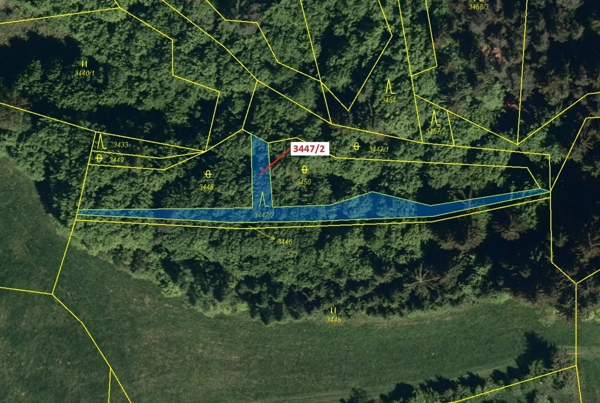 Lesní pozemek o výměře 550 m2, podíl 1/1, katastrální území Hovězí, obec Hovězí, obec s rozšířenou p
