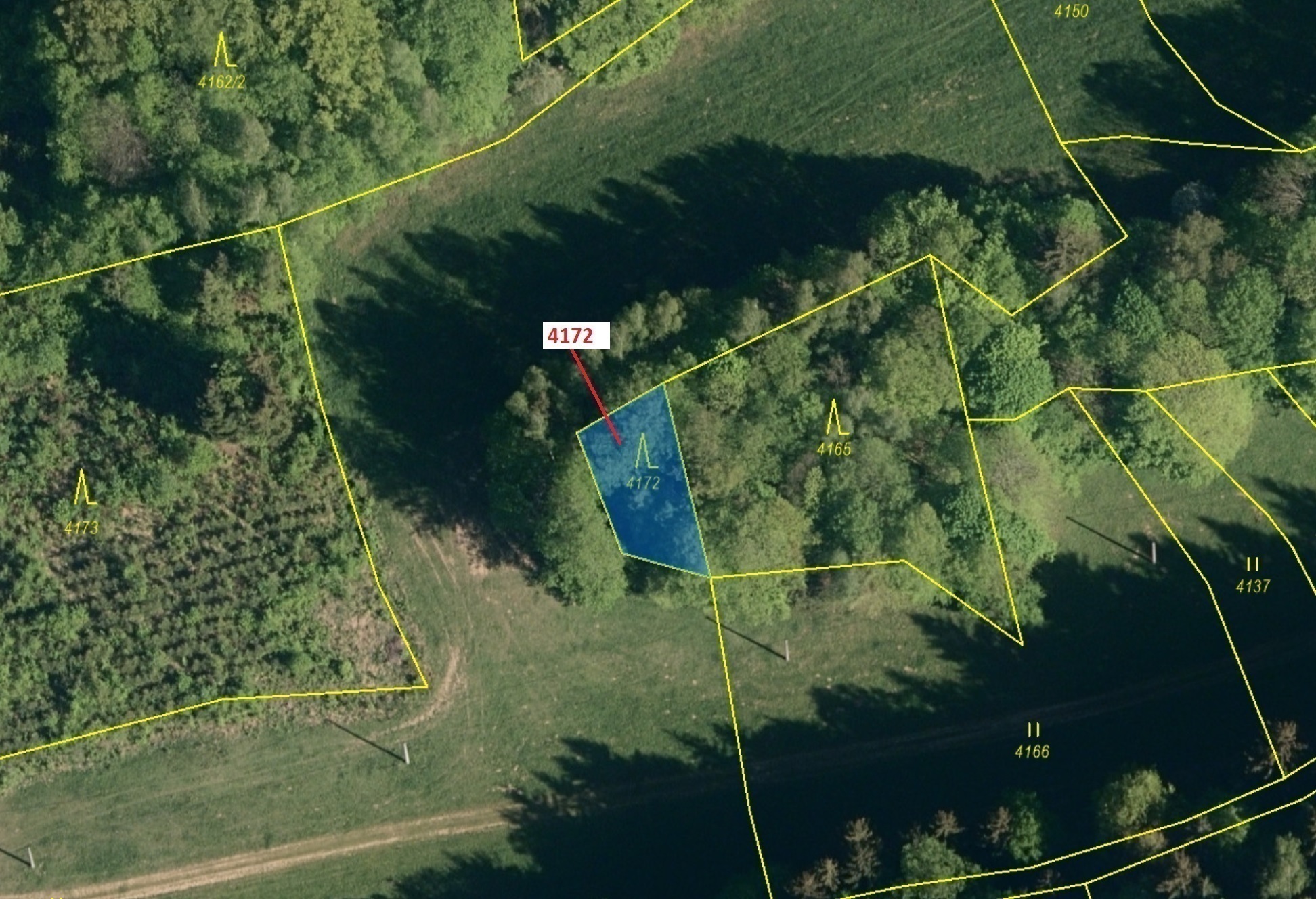 Lesní pozemek o výměře 216 m2, podíl 1/1, katastrální území Zděchov, obec Zděchov, obec s rozšířenou