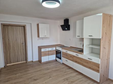 Prodej - dům/vila, 76 m²