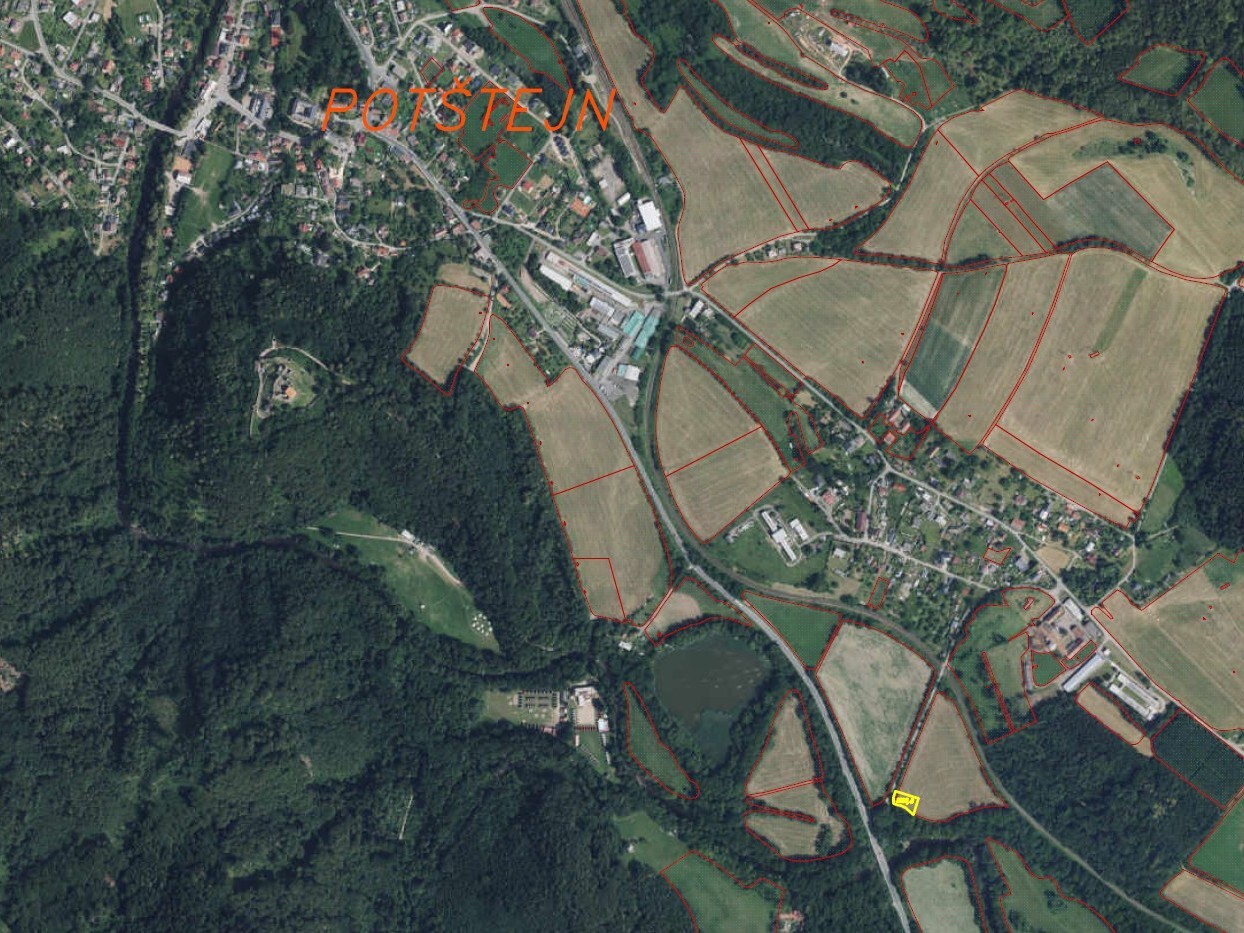 Pozemek o velikosti 950m2, Potštejn