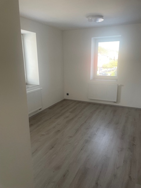 E-veřejná soutěž bytu 3+kk o výměře 100 m2, kat. území Velká Ves u Broumova