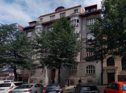 Prodej - restaurace, 140 m²