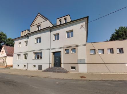 Prodej - penzion, 1 066 m²