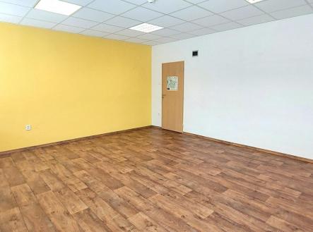 20240730_131307.jpg | Pronájem - kanceláře, 24 m²