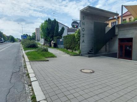 Pronájem - obchodní prostor, 130 m² obrázek