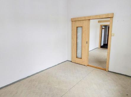 20250603_105404.jpg | Pronájem - kanceláře, 23 m²