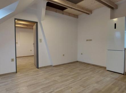 20260114_090927.jpg | Pronájem bytu, 2+kk, 48 m²