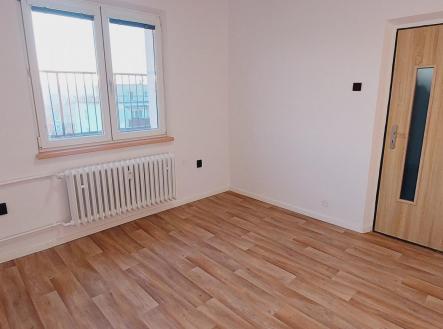 Pronájem bytu, 1+kk, 24 m² obrázek