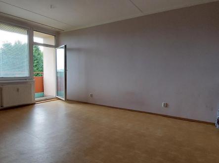 20250911_085117.jpg | Pronájem bytu, 1+kk, 37 m²