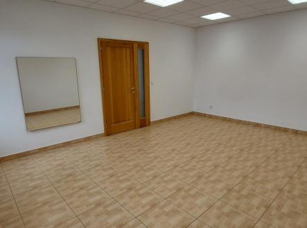 20260317_145810.jpg | Pronájem - kanceláře, 19 m²