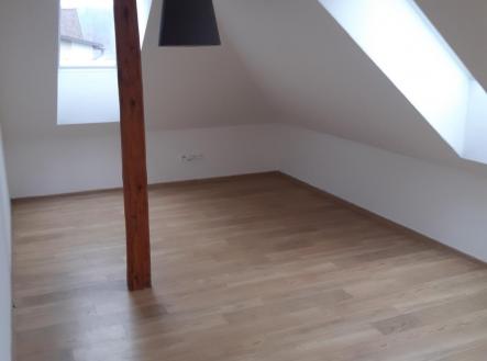 20251223_125432.jpg | Pronájem bytu, 3+1, 57 m²