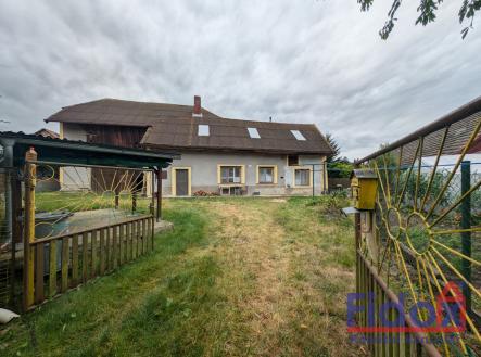 PXL_20240802_162337286 | Prodej - dům/vila, 100 m²