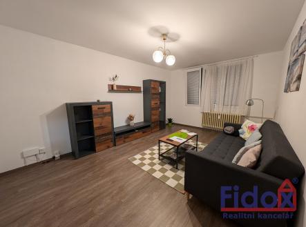 PXL_20241104_173839799 | Pronájem bytu, 2+1, 60 m²