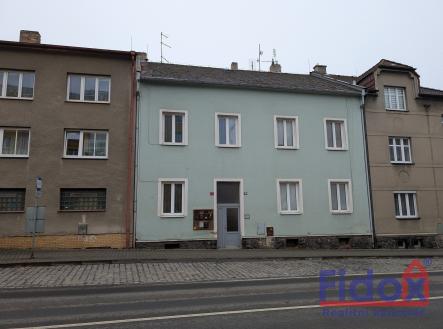 Prodej - nájemní dům, 270 m² obrázek