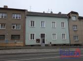 Prodej - nájemní dům, 270 m²