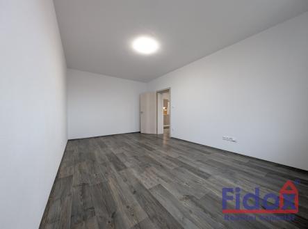 PXL_20241219_130641380 | Pronájem bytu, 2+kk, 57 m²