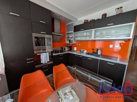 PXL_20250722_143410809 | Prodej bytu, 4+1, 79 m²