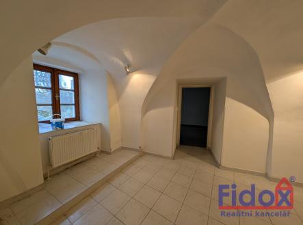 PXL_20251111_140945370 | Pronájem - obchodní prostor, 80 m²