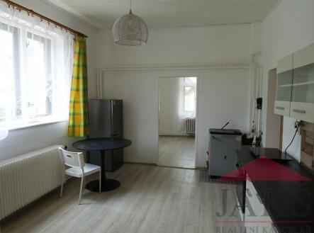 02.jpg | Prodej bytu, 3+kk, 63 m²