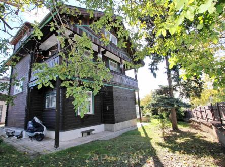 dm z rohu.JPG | Prodej - dům/vila, 167 m²
