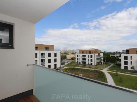 výhled lodžie.JPG | Pronájem bytu, 2+kk, 43 m²