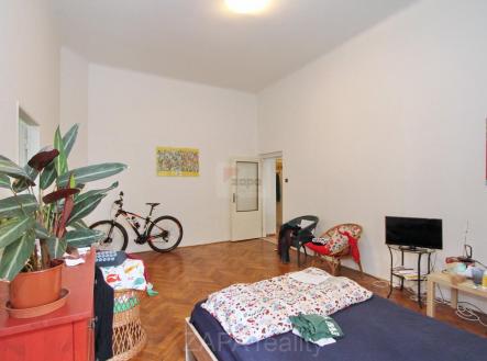 pokoj 1 2.JPG | Pronájem bytu, 2+1, 69 m²