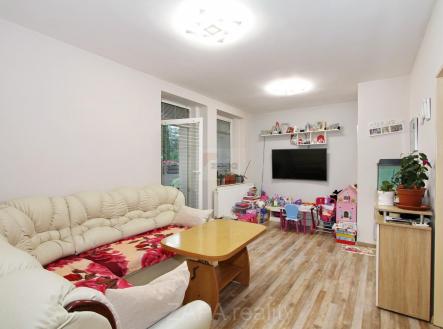 obývací pokoj.JPG | Prodej bytu, 3+1, 76 m²