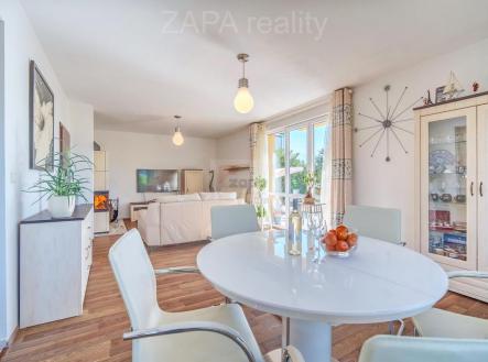 obývací pokoj.jpg | Prodej - dům/vila, 218 m²